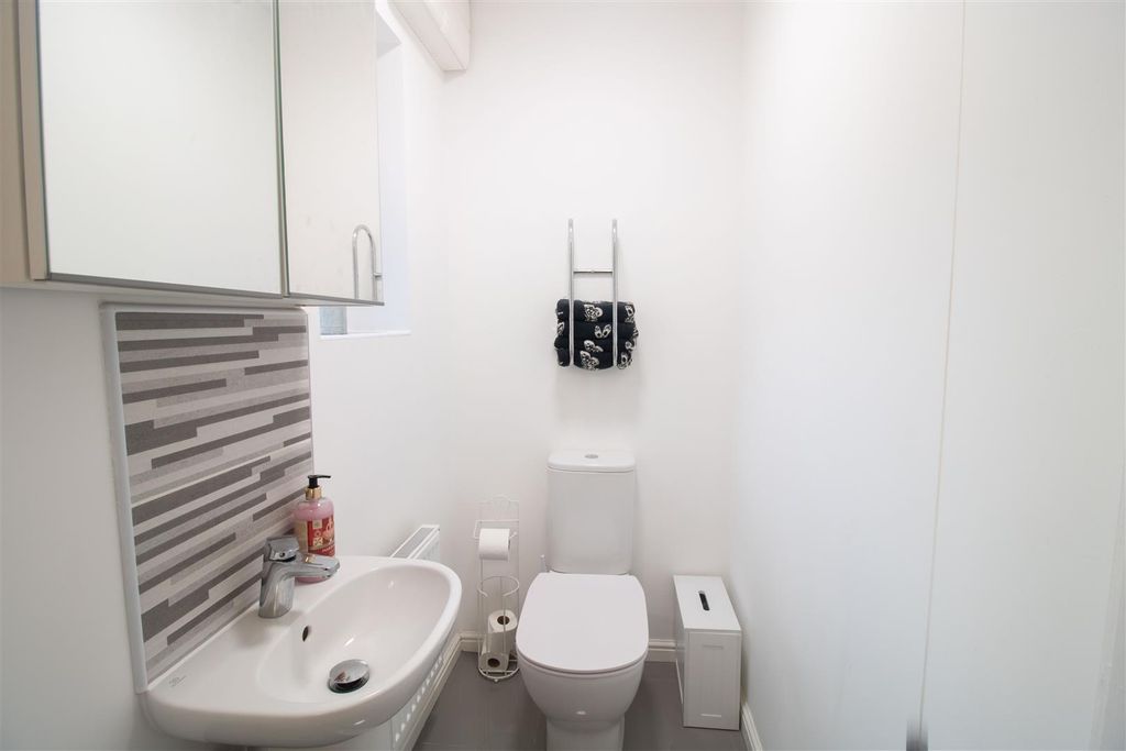 Property photo 3 of 33 Img_7394.Jpg