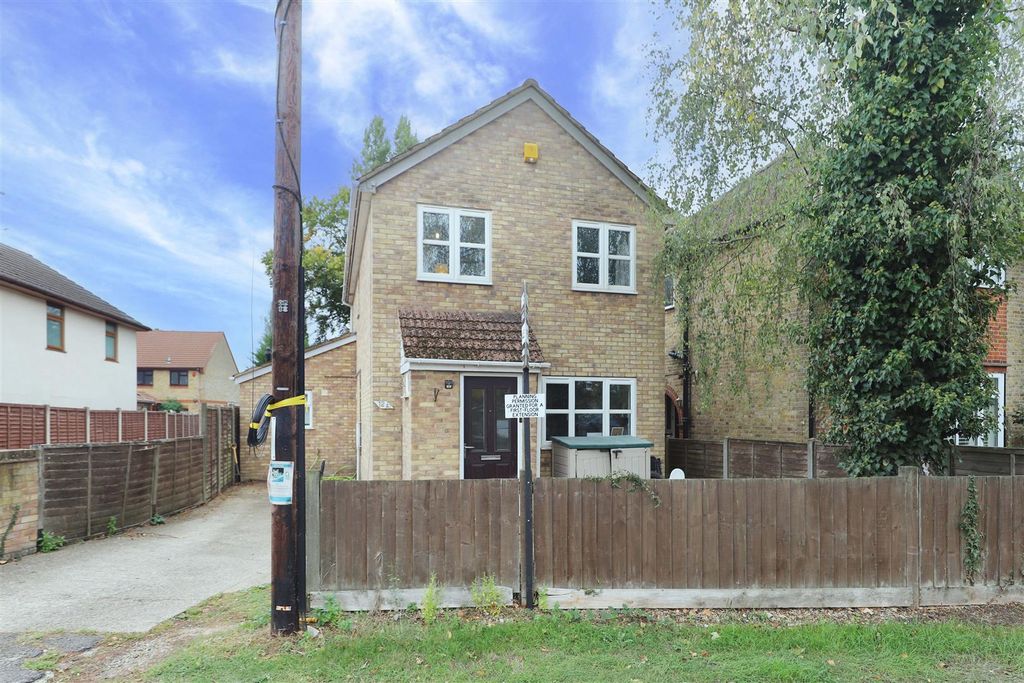 Property photo 1 of 15