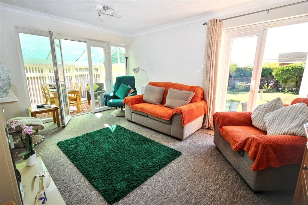 Property photo 2 of 15