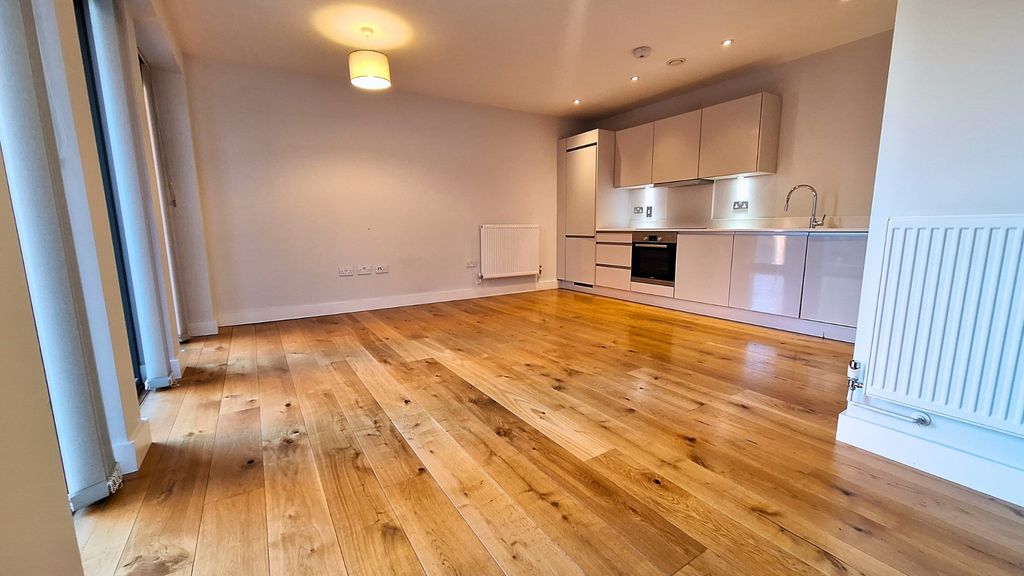 Property photo 1 of 12 Cover