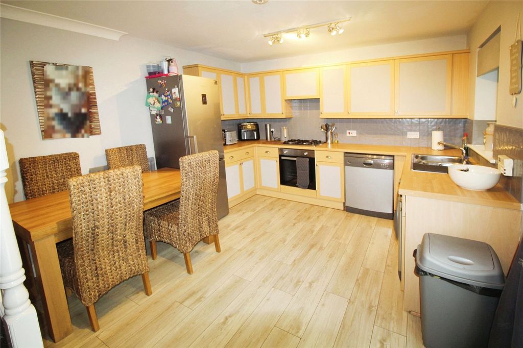 Property photo 2 of 14 Kitchen/Diner