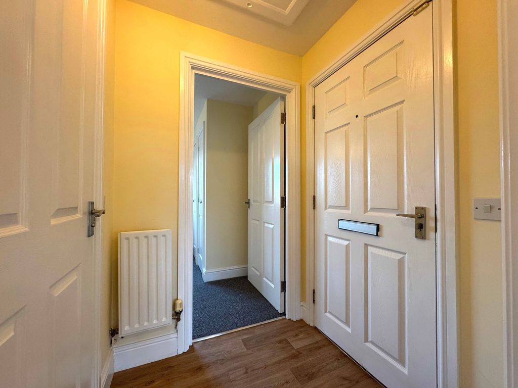 Property photo 2 of 5 Photo 5