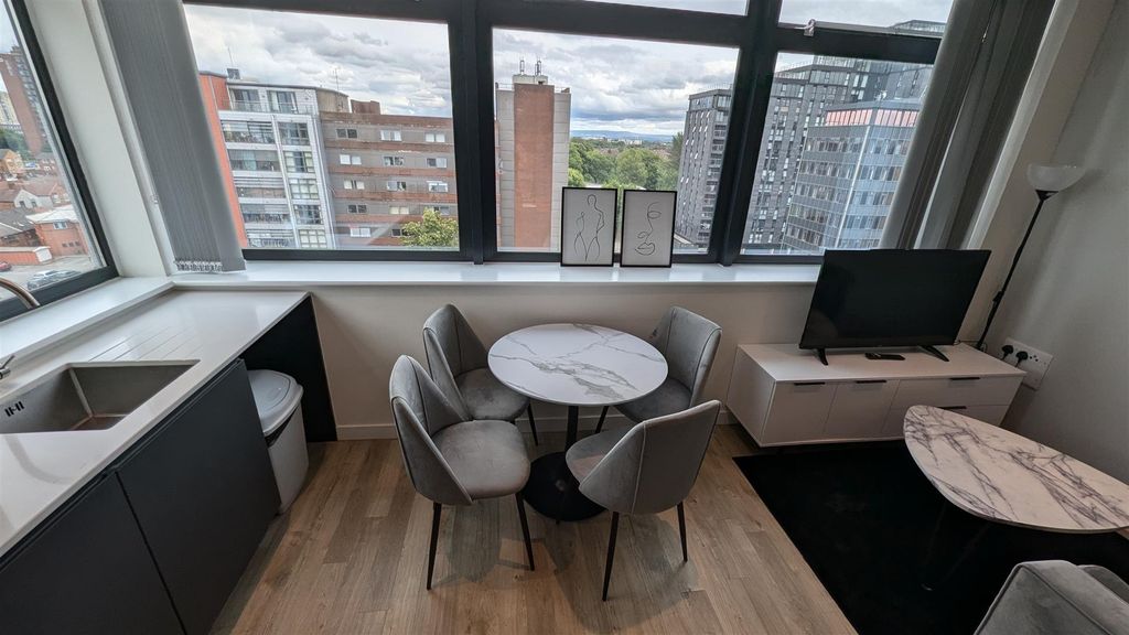 Property photo 2 of 13 Pxl_20240725_151456256