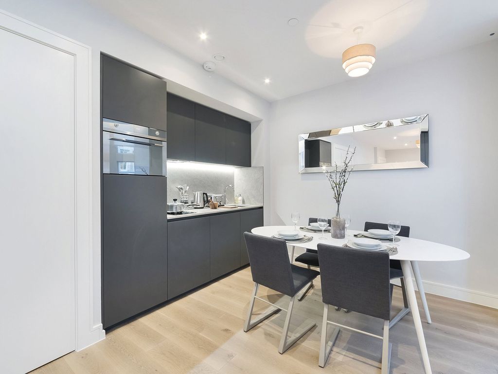 Property photo 2 of 13 Dudley House