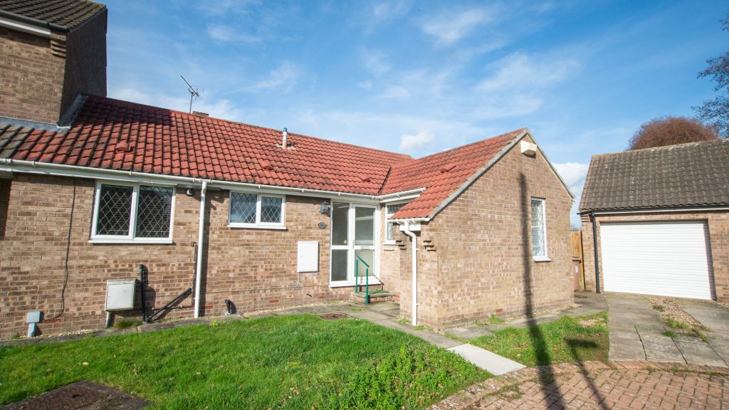 Property photo 1 of 20