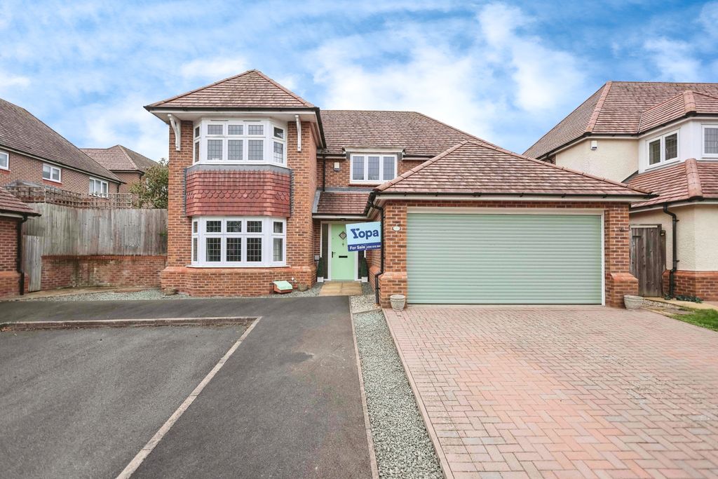 Property photo 1 of 37 9Ingramavenueworcesterwr25Gq-56