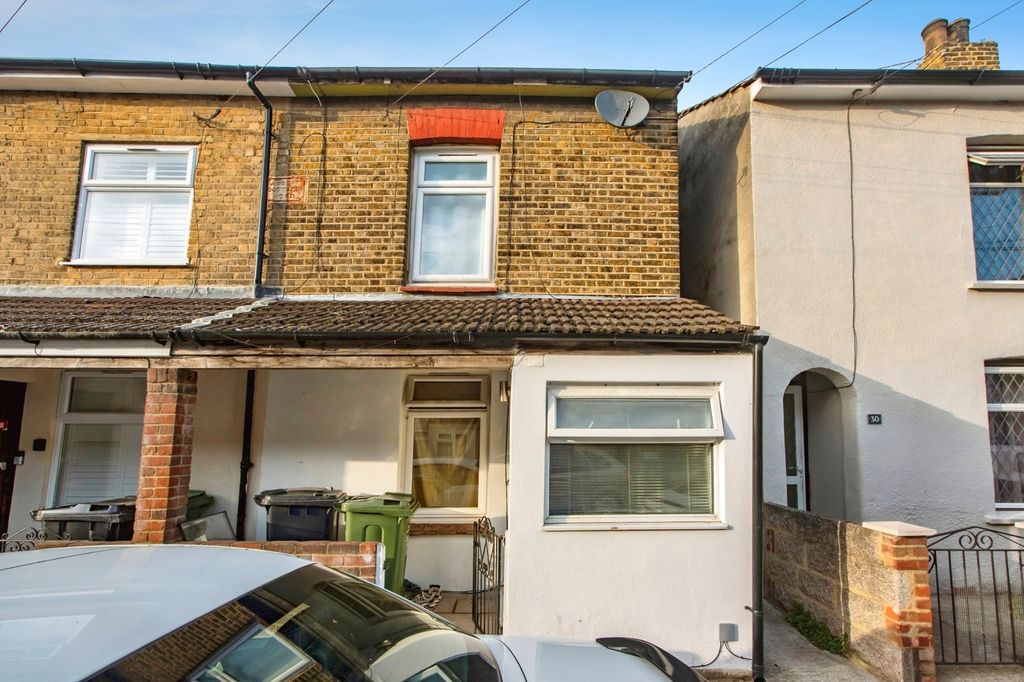 Property photo 1 of 17 Photo