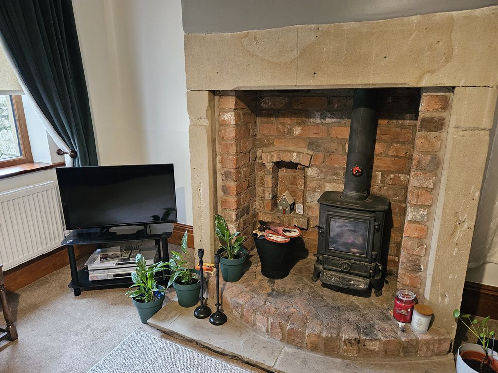 Property photo 3 of 22