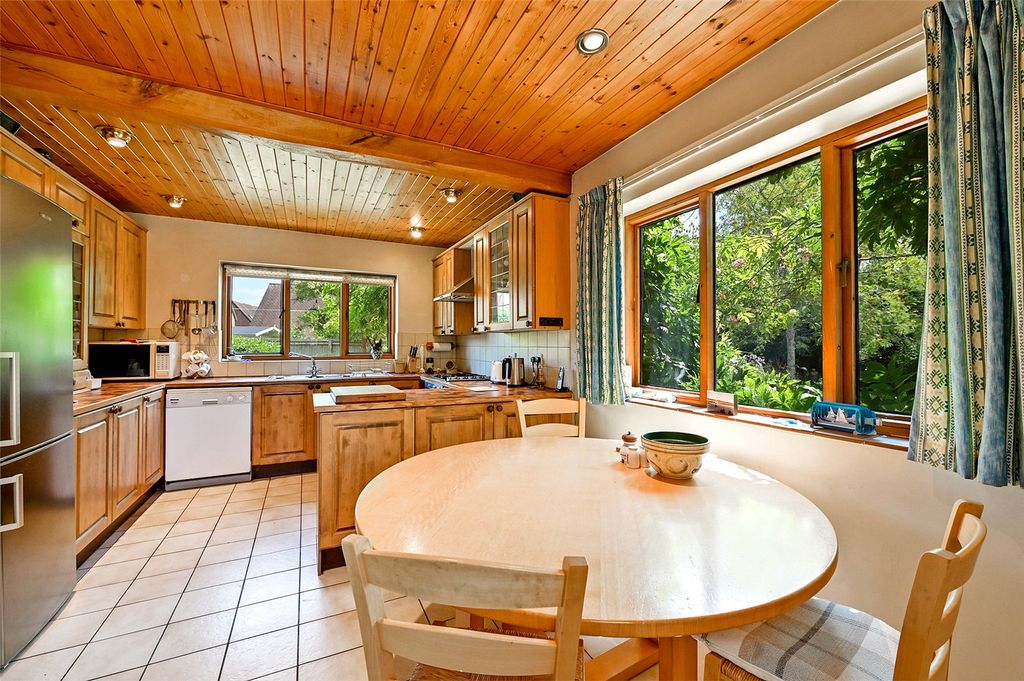 Property photo 2 of 15 Kitchen