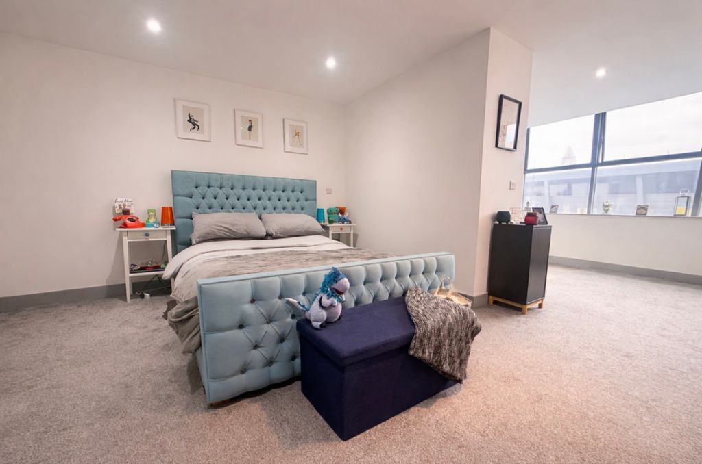 Property photo 2 of 4 Image