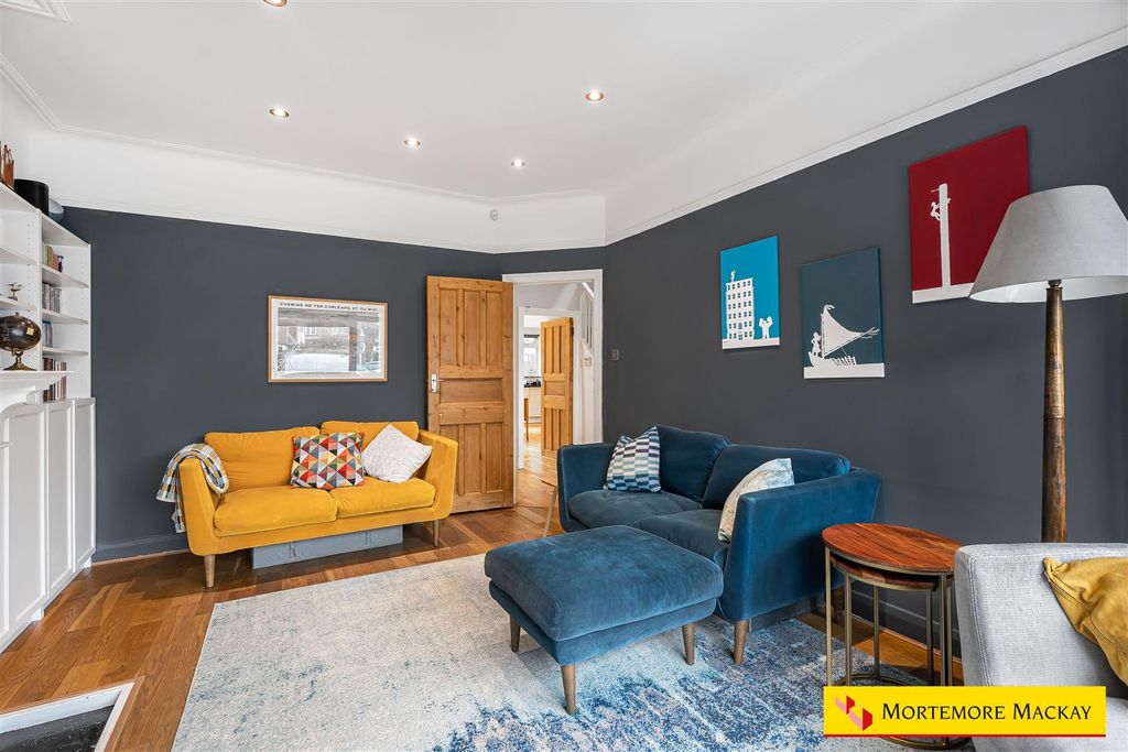 Property photo 3 of 30 12_74315_Watermarked.Jpg