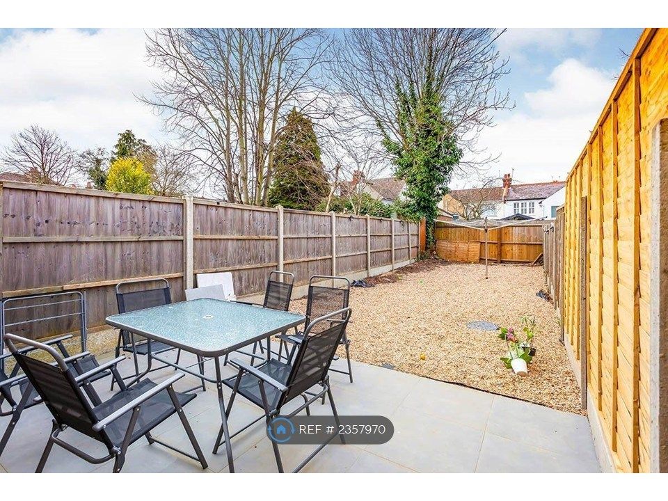 Property photo 2 of 3