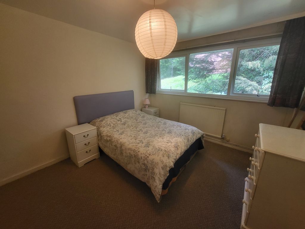 Property photo 3 of 7 Main Bedroom