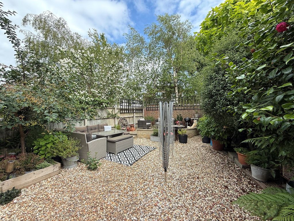 Property photo 3 of 19 Picture No. 22