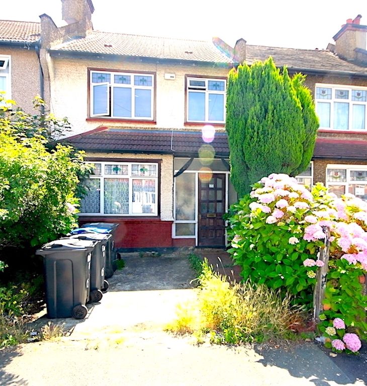 Property photo 1 of 8