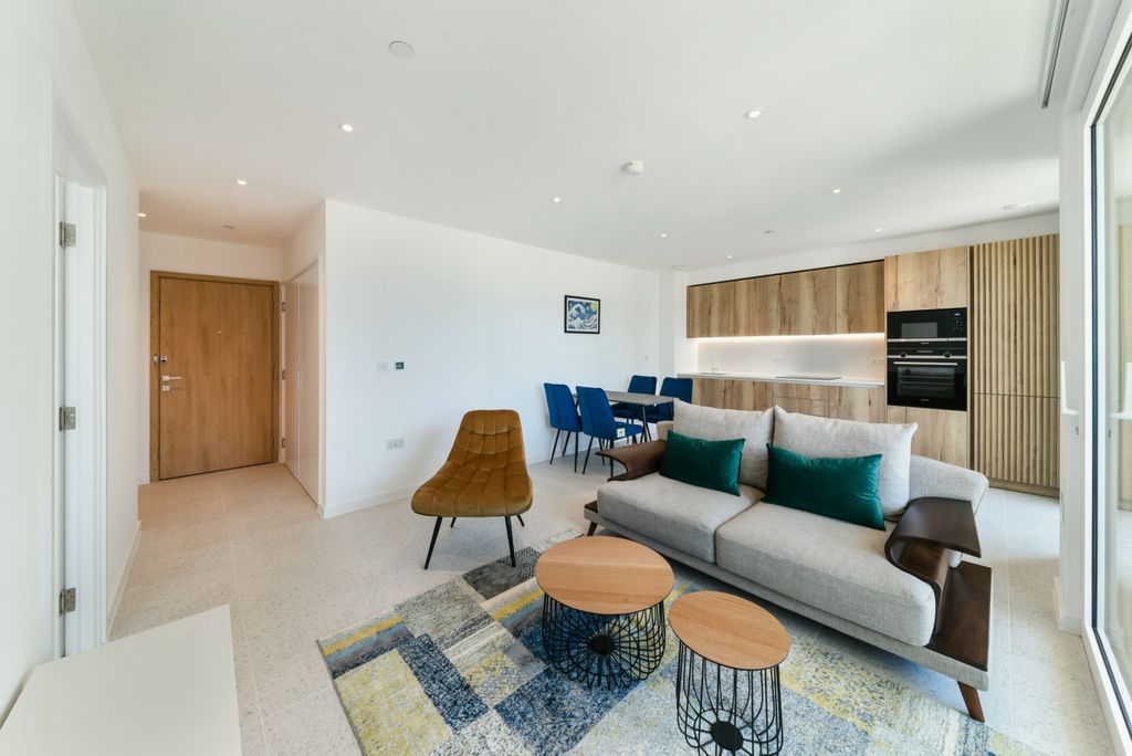 Property photo 1 of 10 Living Area