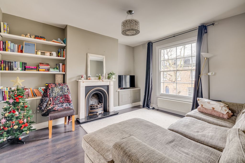 Property photo 2 of 7 2. Reception Room