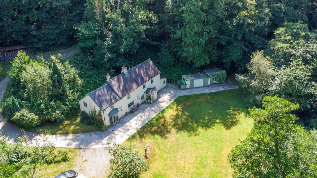 Property photo 1 of 18 x0Tmy0Iq.Jpeg