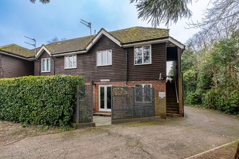 Property photo 1 of 19 Photo 15