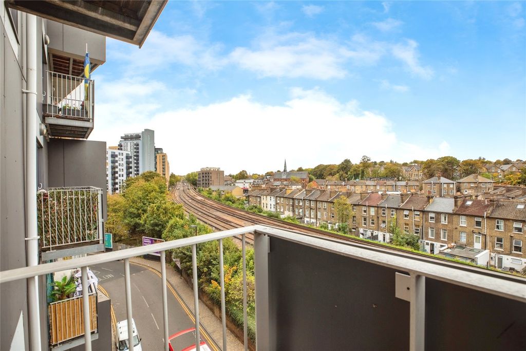 Property photo 3 of 12 Picture No. 09