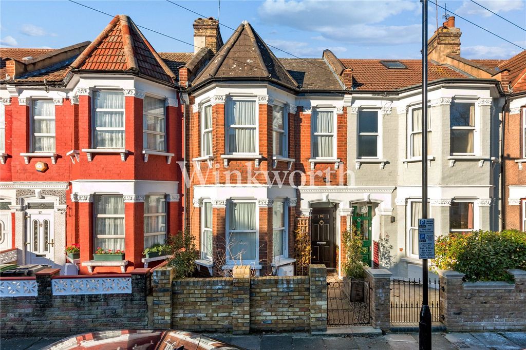 Property photo 3 of 25 Picture No. 06