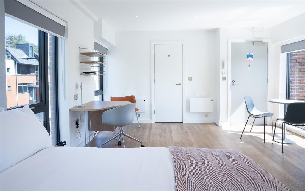 Property photo 2 of 12 Dsc03166.Jpg