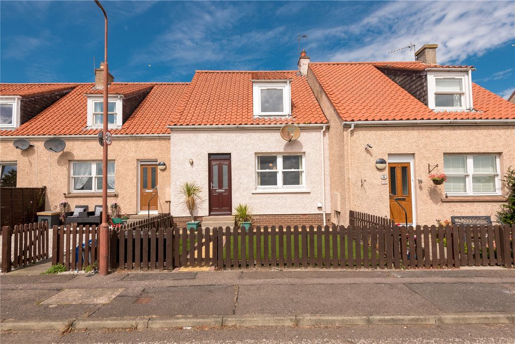 Property photo 1 of 34 Maxwell Road 1