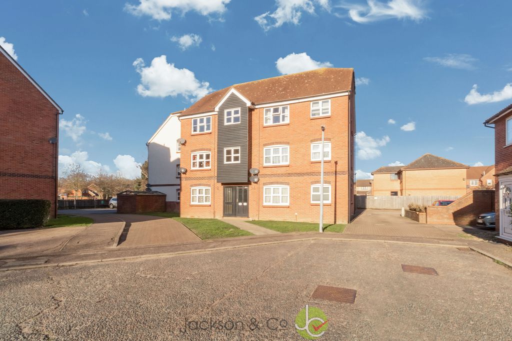 Property photo 1 of 5