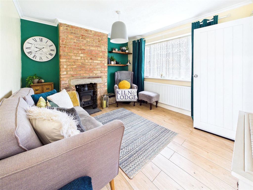 Property photo 3 of 19