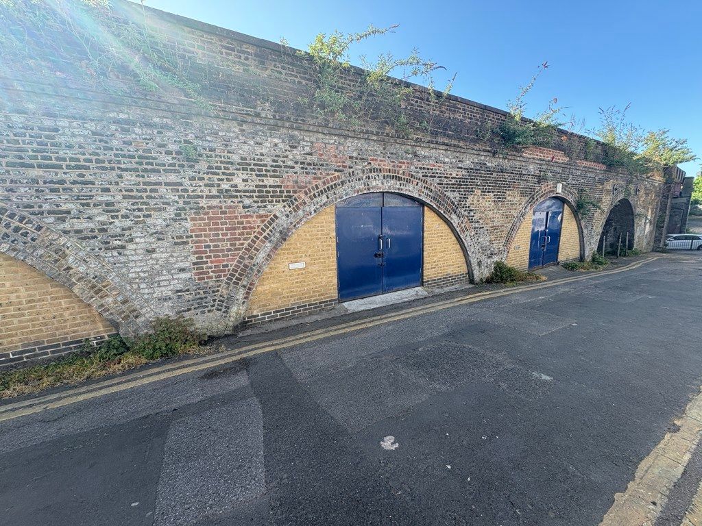 Property photo 3 of 4 Photo 12