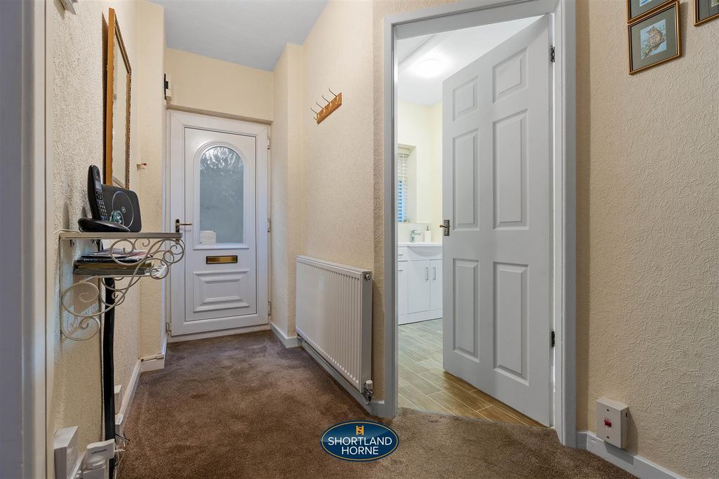 Property photo 3 of 27 Hallway