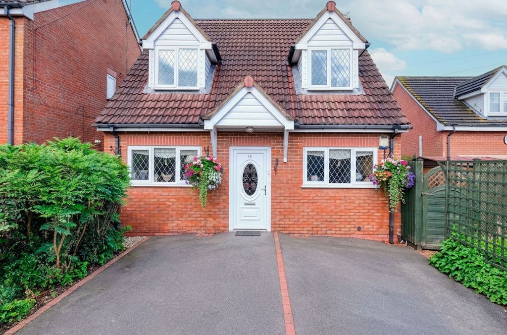 Property photo 1 of 10