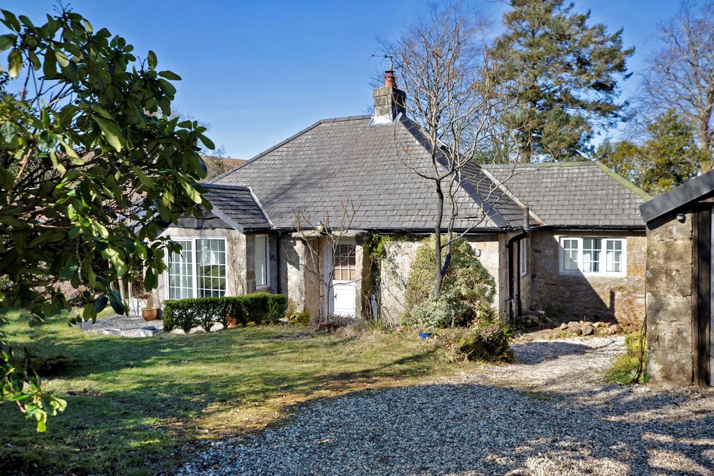 Property photo 1 of 21 Image