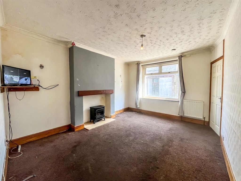 Property photo 2 of 12 Img_2595.Jpg