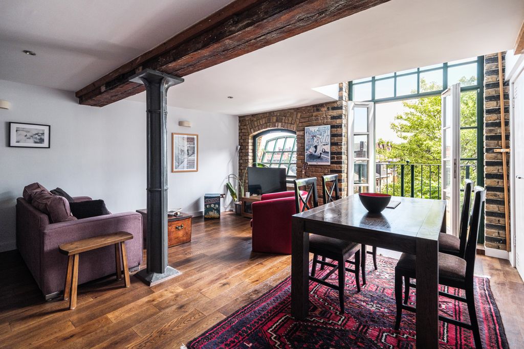 Property photo 1 of 29 14-Tannery-House-12.Jpg