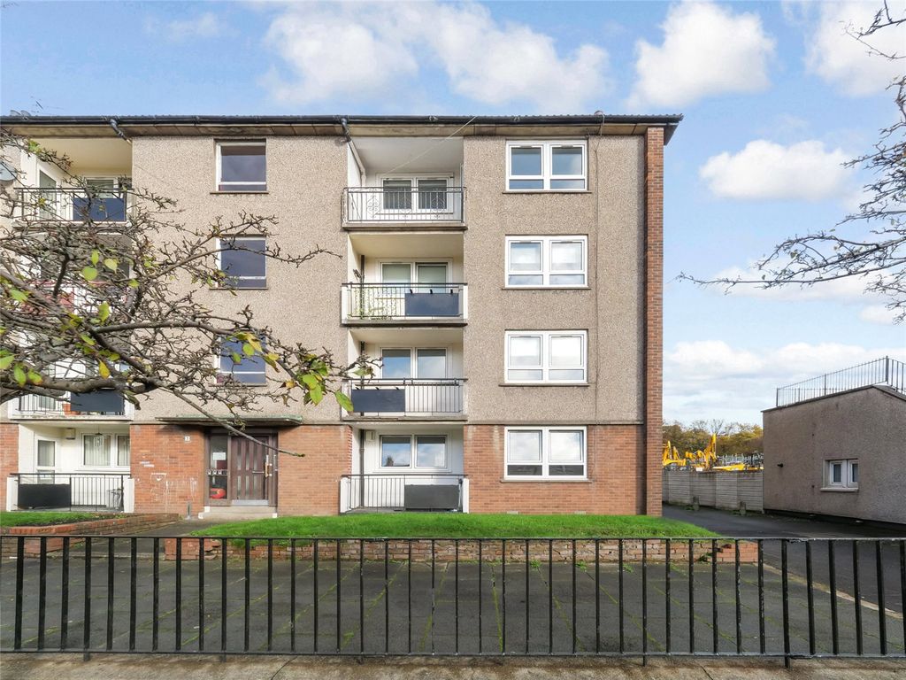 Property photo 1 of 19 Picture No. 01