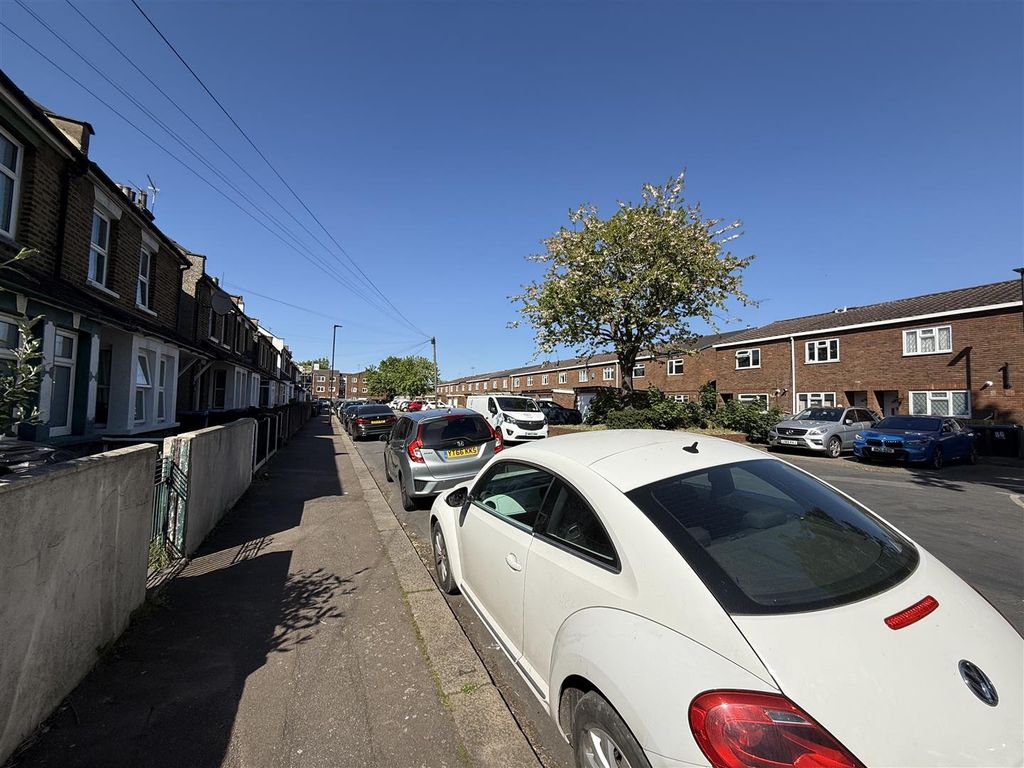 Property photo 2 of 2 20260422_141155367_Ios (53).Png