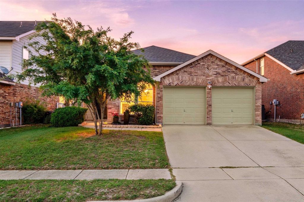 Property photo 1 of 31