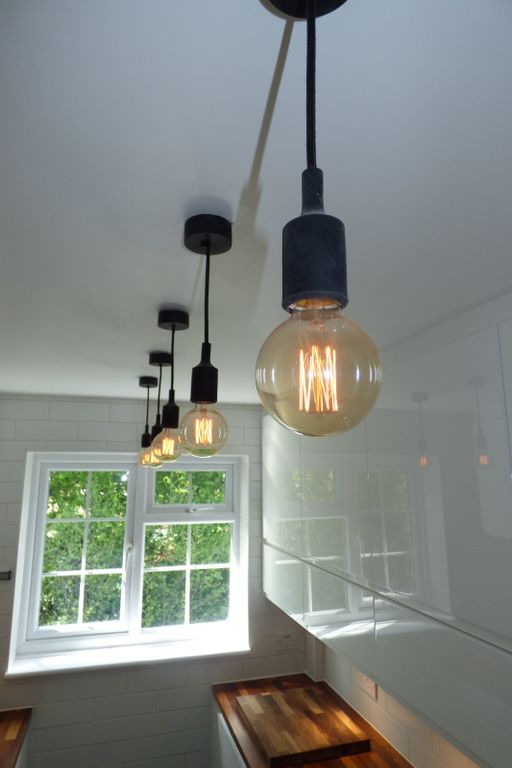 Property photo 3 of 8 Kitchen