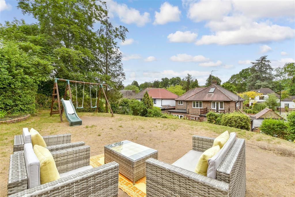 Property photo 1 of 23 Rear Garden