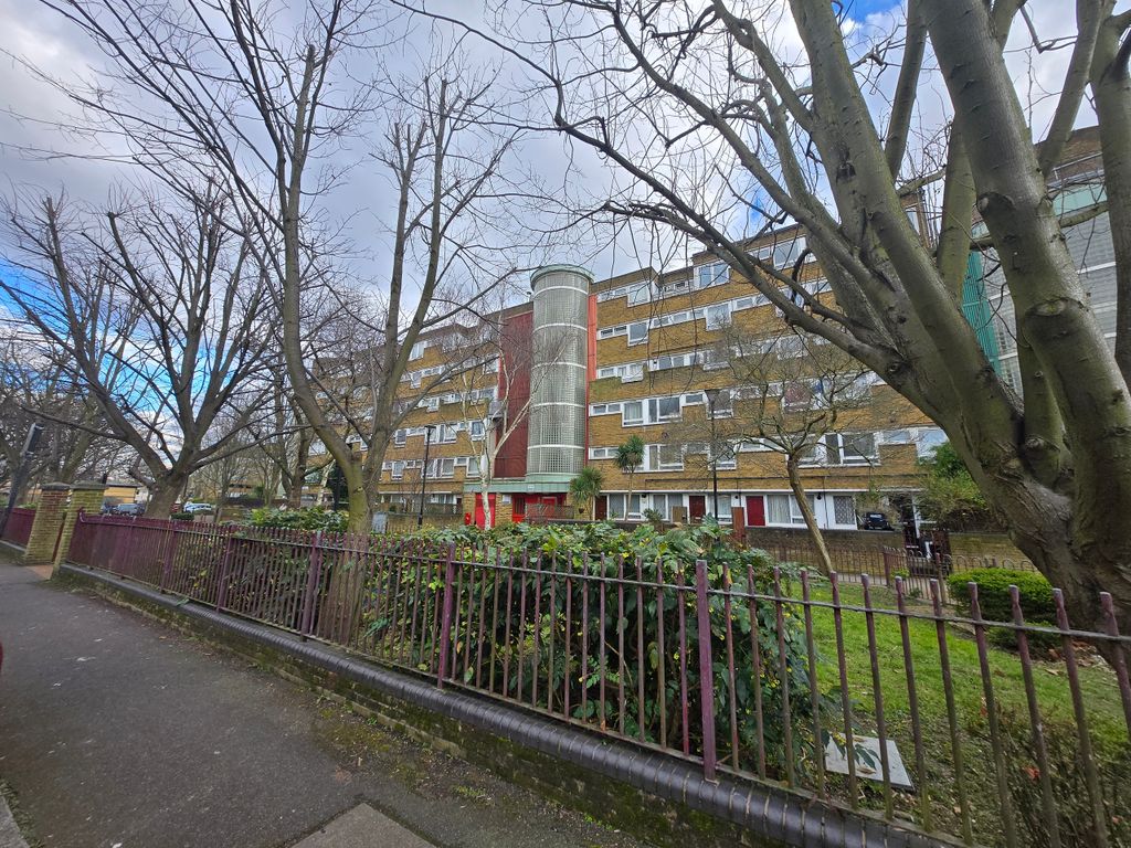 Property photo 1 of 10 Listing_800139_0001_202d41Be