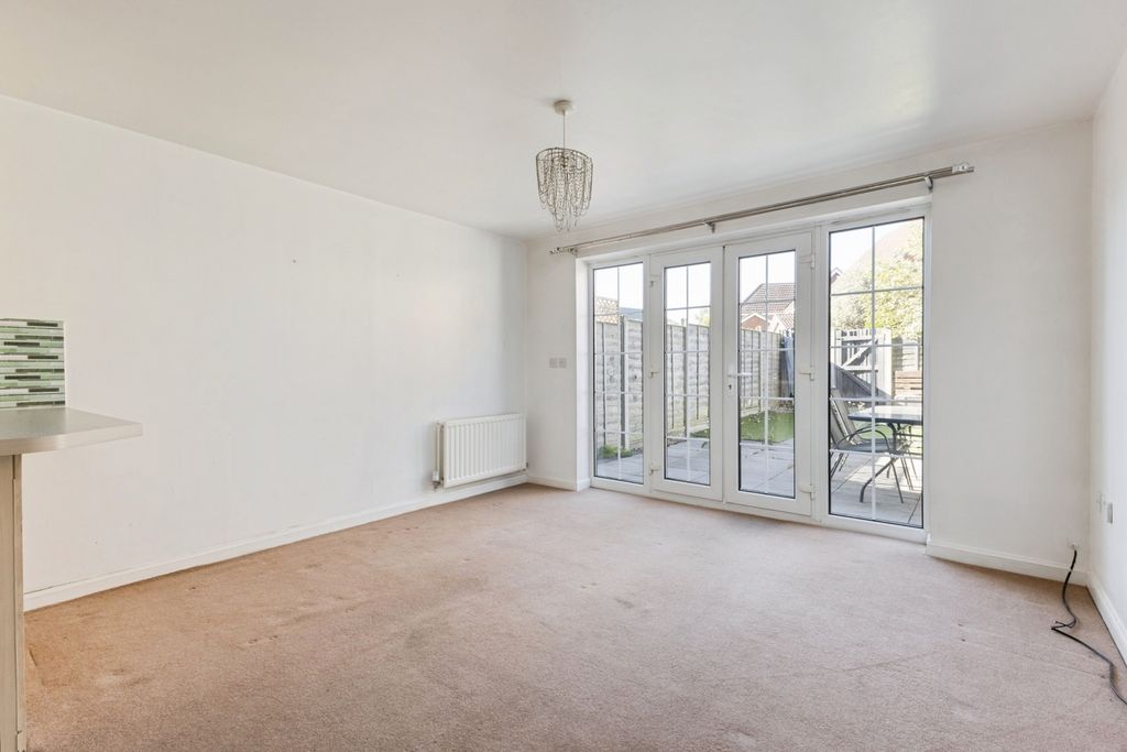 Property photo 3 of 15 Pbox-Img.Jpg