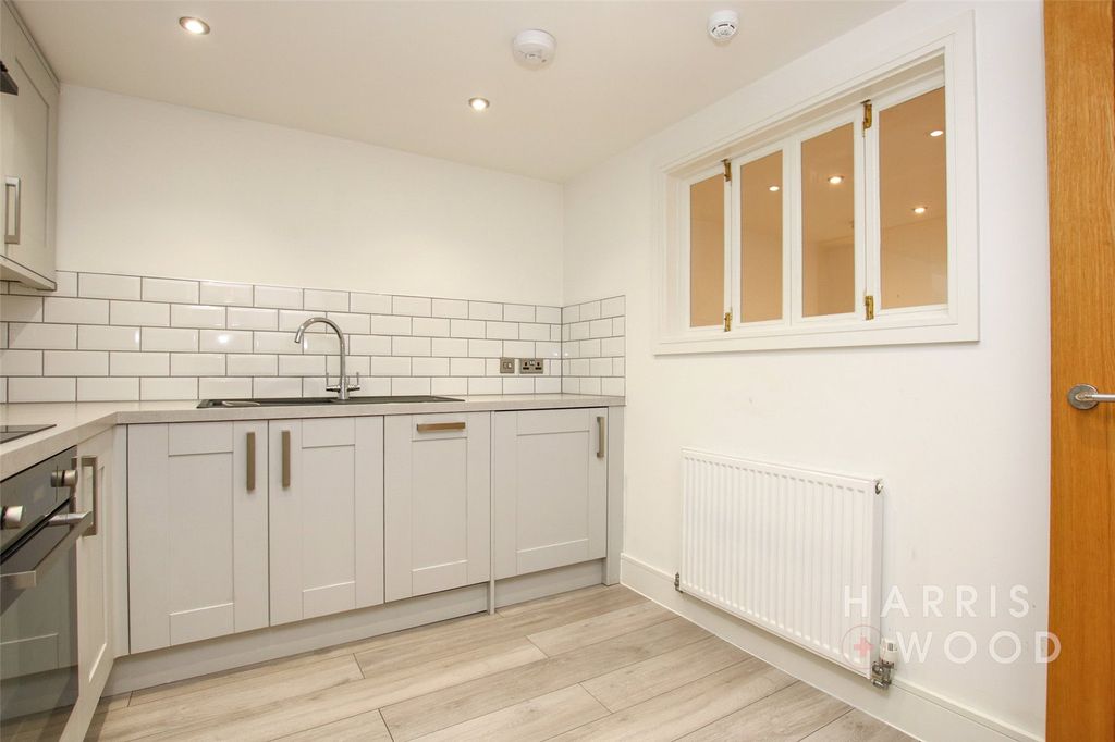 Property photo 3 of 10 Picture No. 11