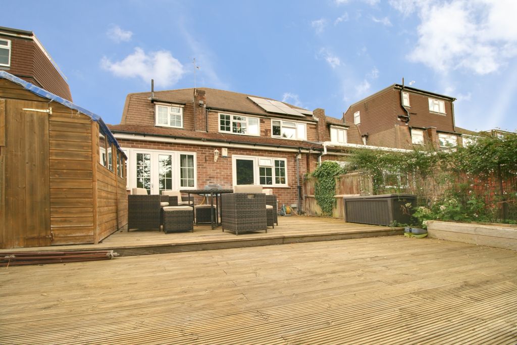Property photo 2 of 23 Img_6375-Img_6377