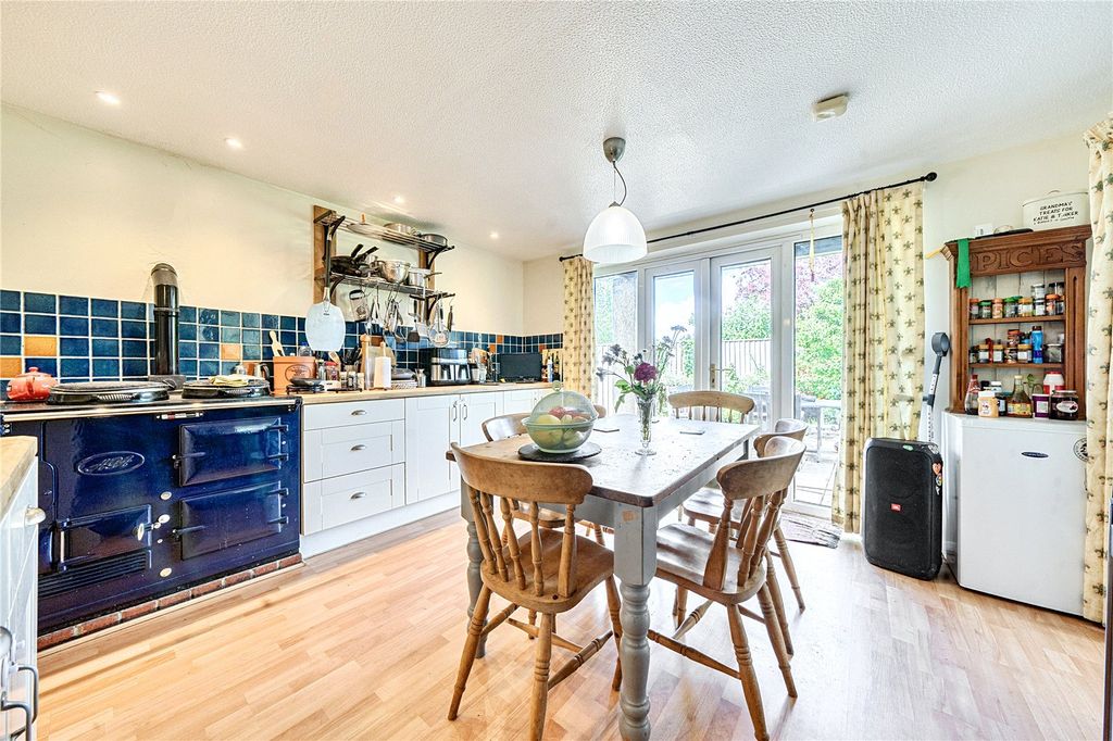 Property photo 2 of 22 Picture No. 47