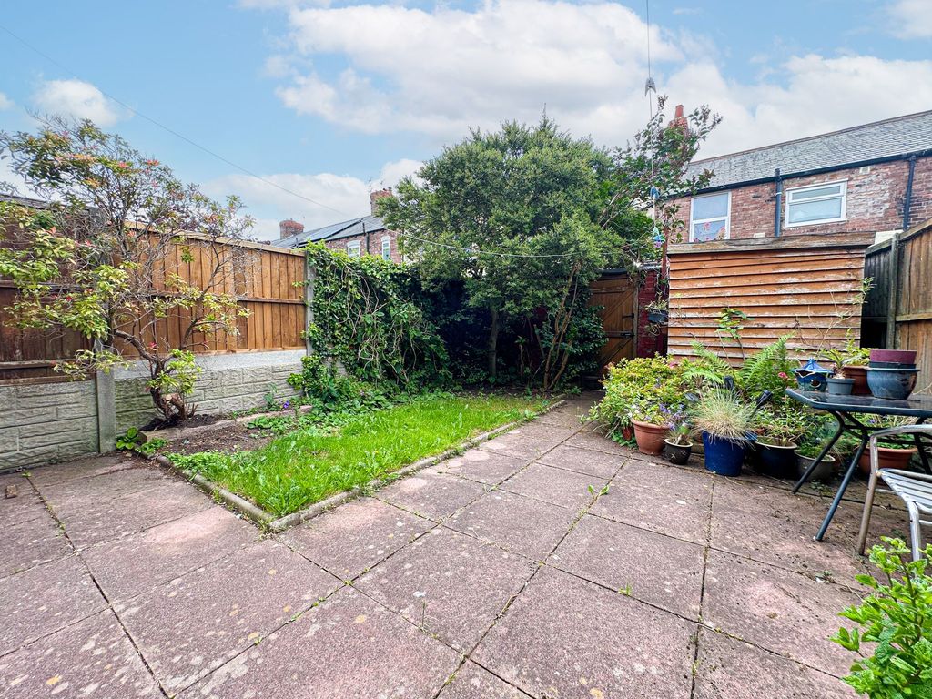 Property photo 3 of 16