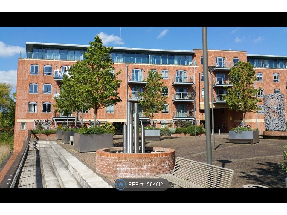 Property photo 1 of 35 The Courtyard