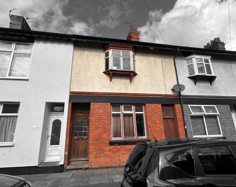 Property photo 1 of 4