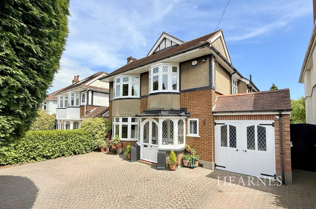 Property photo 1 of 21