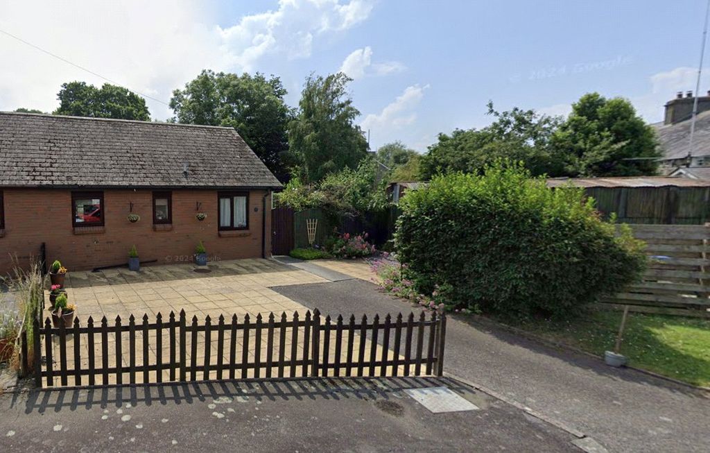 Property photo 1 of 12 Picture No. 17